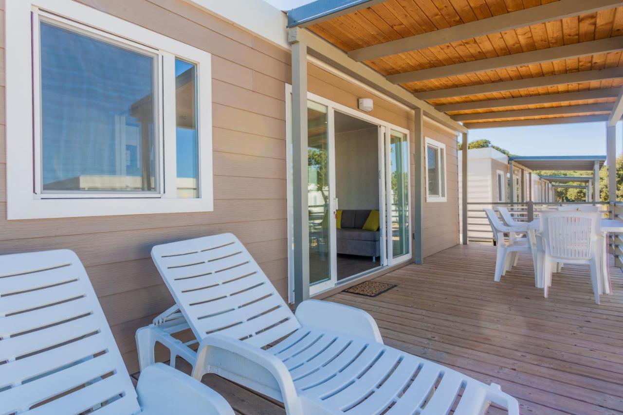 Mobile Homes Lussmarin มาลีโลชินจ์ ภายนอก รูปภาพ