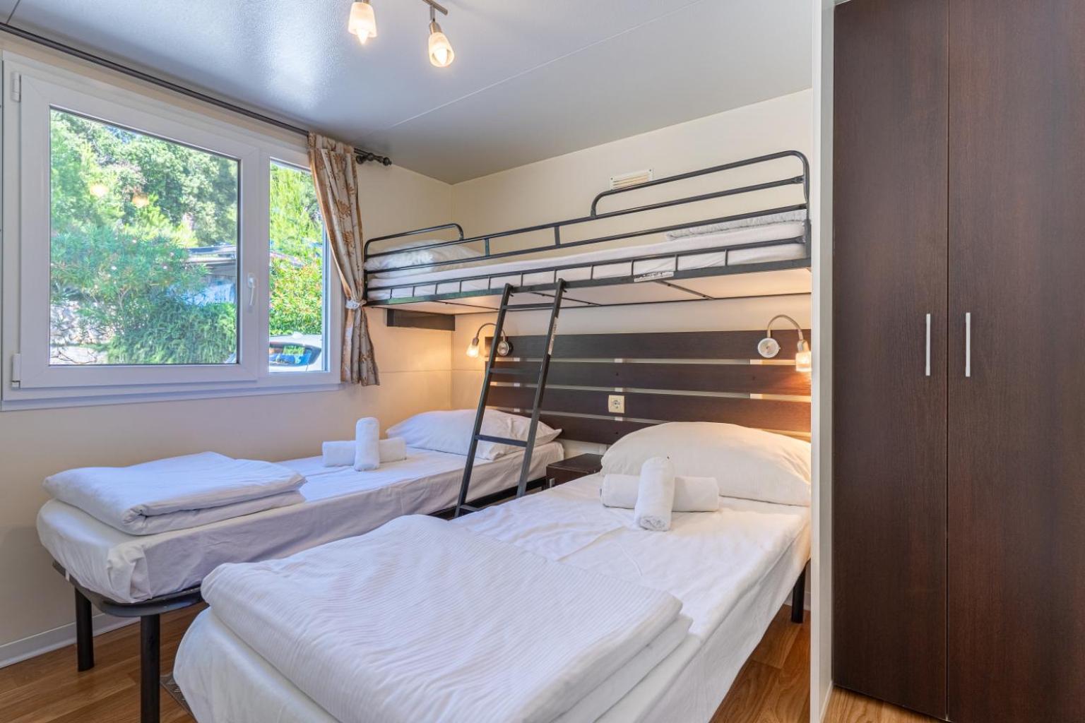 Mobile Homes Lussmarin มาลีโลชินจ์ ภายนอก รูปภาพ